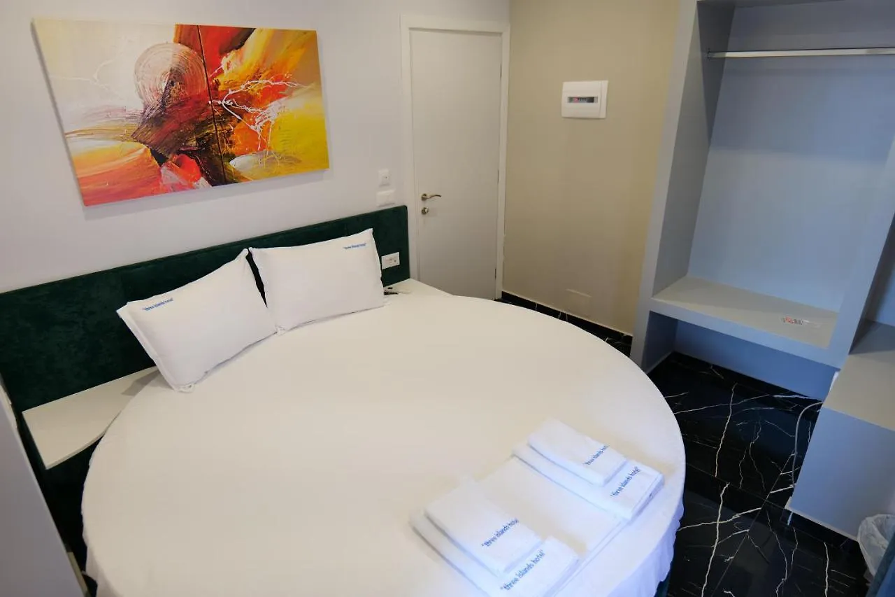 3 Islands 2 Hotel 사밀