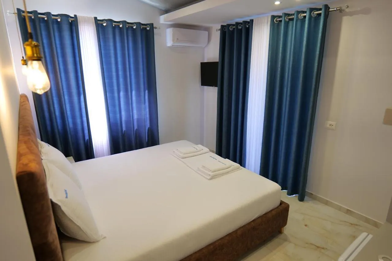 3 Islands 2 Hotel 사밀 0*,